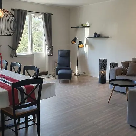 - Vangsgata 42 Apartment